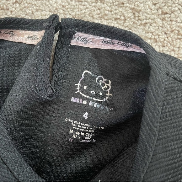 hello Kitty Vintage Half Sleeve Blouse Size 4 - Picture 3 of 6